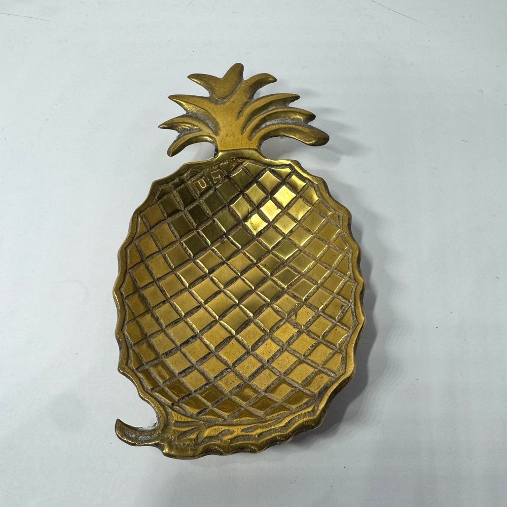 Vintage Solid Brass Pineapple Trinket Dish Catchall Tray Tropical Decor 5" EUC